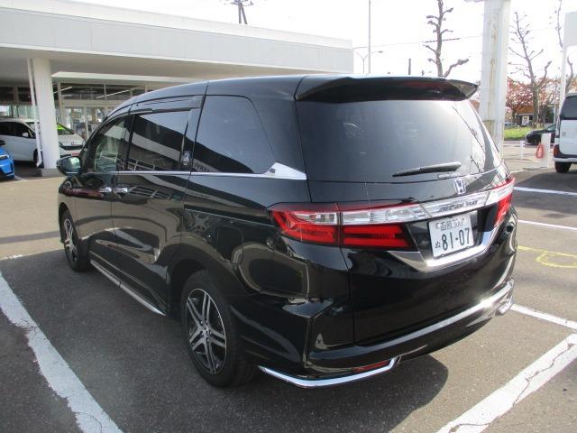 オデッセイ アブソルート・20thアニバーサリーパッケージ 4WD メモリーナビ ETC バックカメラ 両側電動スライドドア 3列シート ウォークスルー フルフラット フルセグ オートクルーズコントロール DVD再生 アイドリングストップ 衝突防止システム(9枚目)