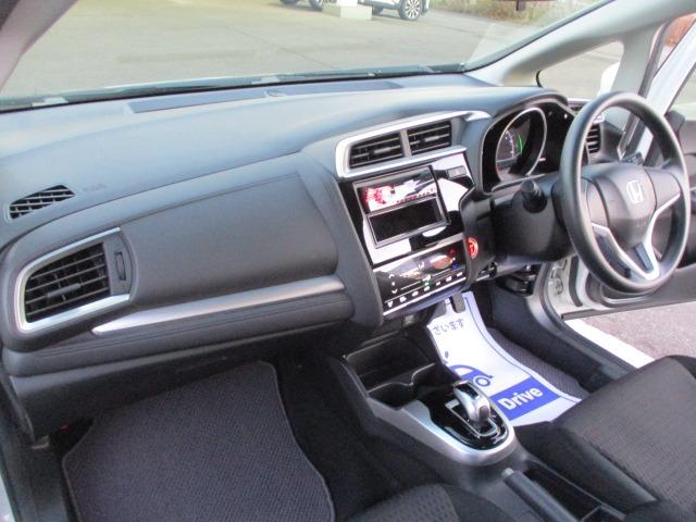 フィットハイブリッド Ｆ（30枚目）