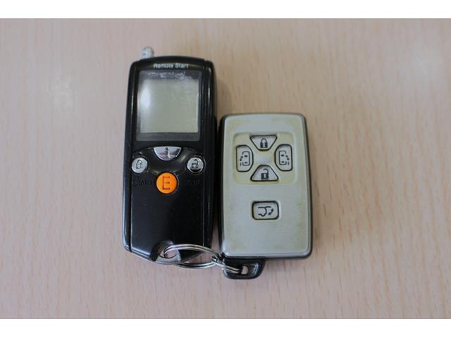 ヴェルファイアハイブリッド ZR Gエディション ユーザー買取直販・ツインサンルーフ・後席モニター・純正ナビ・フルセグ・バックカメラ・両側パワースライドドア・パワーバックドア・純正エンスタ・メモリー付パワーシート・シートヒーター・クルーズコントロール(13枚目)