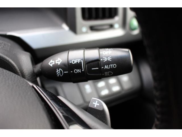 ステップワゴンスパーダ Z ユーザー買取直販・後席モニター・フルセグテレビ・ガイドライン付きバックカメラ・両側パワースライドドア・イクリプスナビ・純正エンスタ・ETC・スマートキー・Bluetoothオーディオ・オートエアコン(18枚目)