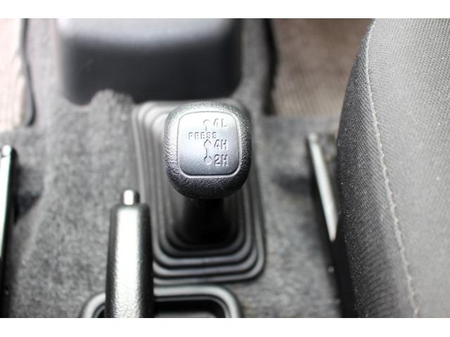 パジェロミニ VR 1オーナー・ユーザー買取直販・パートタイム4WD・シートヒーター・衝突安全ボディ・キーレスエントリー・禁煙車・運転席エアバック・助手席エアバック・アンチロックブレーキ・センターデフロック・ドアバイザー(8枚目)