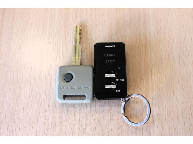 アルトラパン L ユーザー買取直販・エンジンスターター・シートヒーター・ベンチシート・コラムシフト・フルフラットシート・衝突安全ボディ・キーレスエントリー・運転席エアバック・助手席エアバック・アンチロックブレーキ(7枚目)