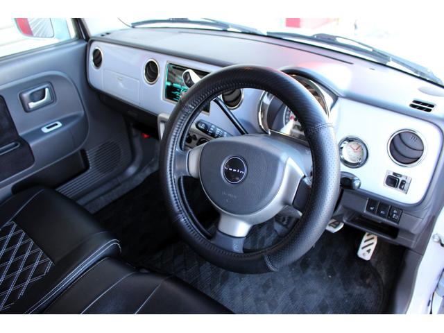 アルトラパン L ユーザー買取直販・エンジンスターター・シートヒーター・ベンチシート・コラムシフト・フルフラットシート・衝突安全ボディ・キーレスエントリー・運転席エアバック・助手席エアバック・アンチロックブレーキ(12枚目)