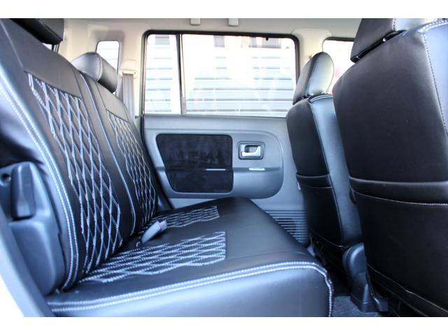 アルトラパン L ユーザー買取直販・エンジンスターター・シートヒーター・ベンチシート・コラムシフト・フルフラットシート・衝突安全ボディ・キーレスエントリー・運転席エアバック・助手席エアバック・アンチロックブレーキ(25枚目)