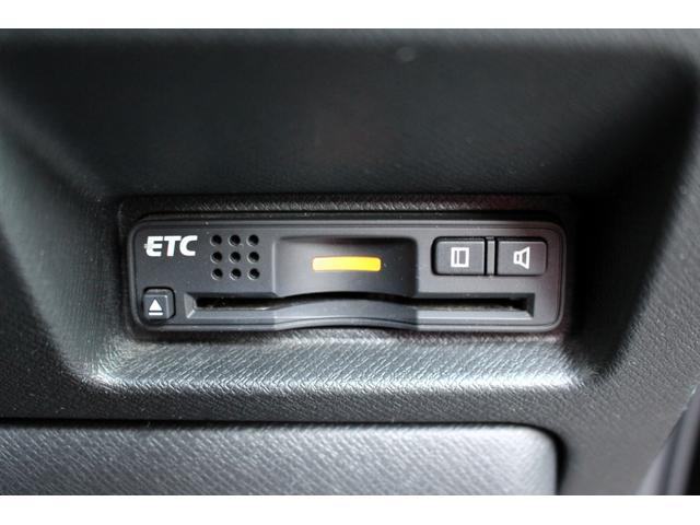 ステップワゴンスパーダ Z クールスピリット ユーザー買取直販・後席モニター・フルセグテレビ・ガイドライン付きバックカメラ・純正ギャザズナビ・両側パワースライドドア・クルーズコントロール・ETC・エンジンスターター・オートエアコン・スマートキー(11枚目)