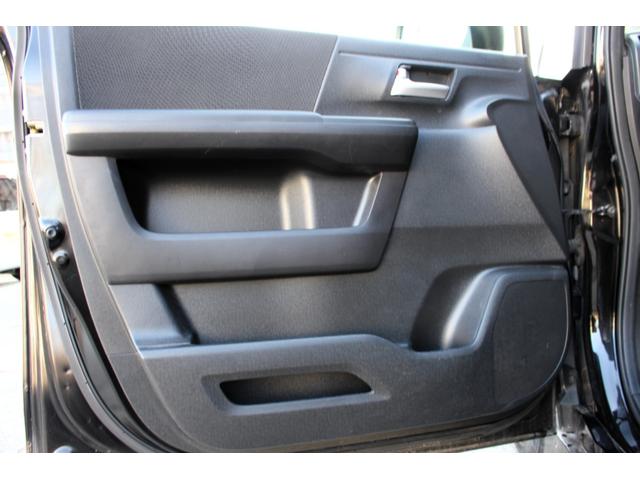 ステップワゴンスパーダ Z クールスピリット ユーザー買取直販・後席モニター・フルセグテレビ・ガイドライン付きバックカメラ・純正ギャザズナビ・両側パワースライドドア・クルーズコントロール・ETC・エンジンスターター・オートエアコン・スマートキー(30枚目)