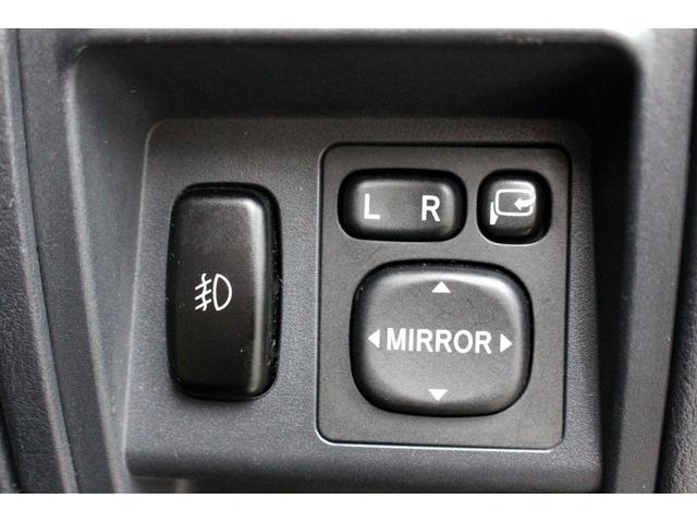 パジェロミニ プレミアムセレクション　ユーザー買取直販・ストラーダナビ・フルセグテレビ・ＥＴＣ・シートヒーター・パートタイム４ＷＤ・盗難防止システム・衝突安全ボディ・キーレスエントリー・寒冷地仕様運転席エアバック・助手席エアバック・ＡＢＳ（19枚目）