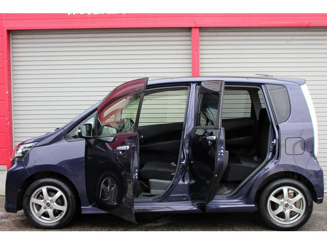 ムーヴ カスタム　Ｘ　ＶＳスマートセレクションＳＡ＆ＳＮ　ユーザー買取直販・衝突軽減機能スマートアシスト・バックカメラ・ナビ・エコアイドル・プッシュスタート・スマートキー・横滑り防止機能・オートエアコン・寒冷地仕様・フルフラットシート・ベンチシート・（60枚目）