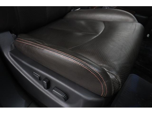 エルグランド ３５０ハイウェイスタープレミアム　アラウンドビューモニター　純正９型ナビ　純正１１型フリップダウンモニター　パワーバックドア　ブラウンレザーシート　前席シートヒーター　運転席メモリーシート　クルーズコントロール　両側パワースライドドア（39枚目）