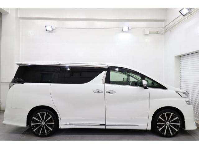 ヴェルファイア ２．５Ｚ　Ｇエディション　アルパインＢＩＧＸ１０型ＳＤナビ　アルパイン１２．８型フリップダウンモニター　バックカメラ　パワーバックドア　モデリスタエアロ　モデリスタスポーツマフラー　ハーフレザーシート　クルーズコントロール（12枚目）