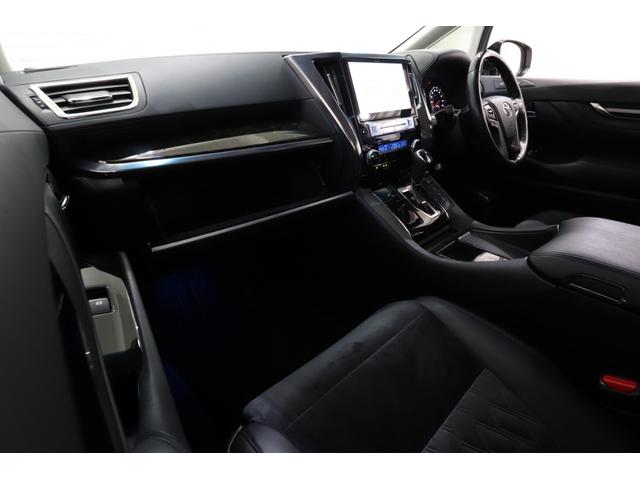 ヴェルファイア ２．５Ｚ　Ｇエディション　アルパインＢＩＧＸ１０型ＳＤナビ　アルパイン１２．８型フリップダウンモニター　バックカメラ　パワーバックドア　モデリスタエアロ　モデリスタスポーツマフラー　ハーフレザーシート　クルーズコントロール（70枚目）