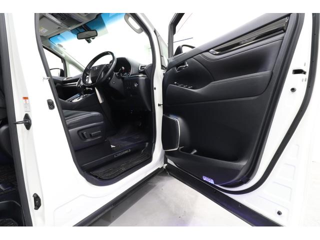 ヴェルファイア ２．５Ｚ　Ｇエディション　アルパインＢＩＧＸ１０型ＳＤナビ　アルパイン１２．８型フリップダウンモニター　バックカメラ　パワーバックドア　モデリスタエアロ　モデリスタスポーツマフラー　ハーフレザーシート　クルーズコントロール（72枚目）