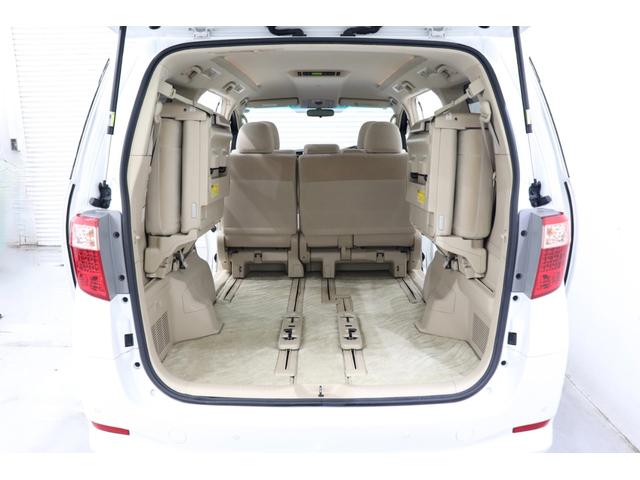 アルファード ２４０Ｘ　純正７型ＳＤナビ　バックカメラ　寒冷地仕様　ワイパーデアイサー　両側パワースライドドア　クリアランスソナー　ビルトインＥＴＣ　ＨＩＤヘッドライト　ＬＥＤフォグライト　８人乗り　２列目ベンチシート（10枚目）