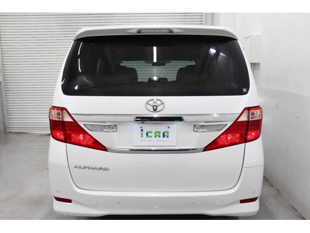 アルファード ２４０Ｘ　純正７型ＳＤナビ　バックカメラ　寒冷地仕様　ワイパーデアイサー　両側パワースライドドア　クリアランスソナー　ビルトインＥＴＣ　ＨＩＤヘッドライト　ＬＥＤフォグライト　８人乗り　２列目ベンチシート（31枚目）