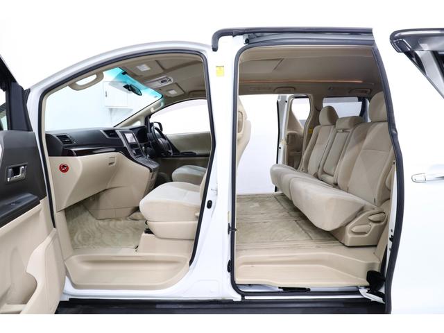 アルファード ２４０Ｘ　純正７型ＳＤナビ　バックカメラ　寒冷地仕様　ワイパーデアイサー　両側パワースライドドア　クリアランスソナー　ビルトインＥＴＣ　ＨＩＤヘッドライト　ＬＥＤフォグライト　８人乗り　２列目ベンチシート（50枚目）