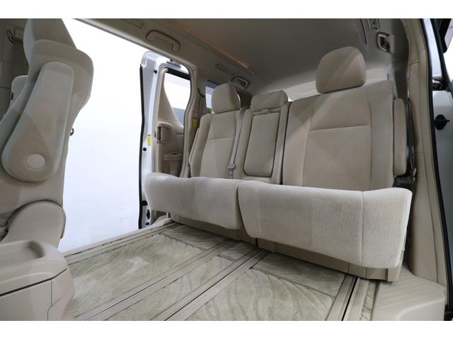 アルファード ２４０Ｘ　純正７型ＳＤナビ　バックカメラ　寒冷地仕様　ワイパーデアイサー　両側パワースライドドア　クリアランスソナー　ビルトインＥＴＣ　ＨＩＤヘッドライト　ＬＥＤフォグライト　８人乗り　２列目ベンチシート（53枚目）