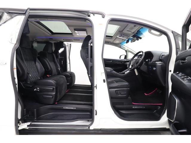 ヴェルファイアハイブリッド ＺＲ　サンルーフ　カロッツェリア１０型ＳＤナビ　パワーバックドア　バックカメラ　クリアランスソナー　横滑り防止装置　クルーズコントロール　黒半革シート　運転席シートメモリー　寒冷地仕様　ワイパーデアイサー（15枚目）