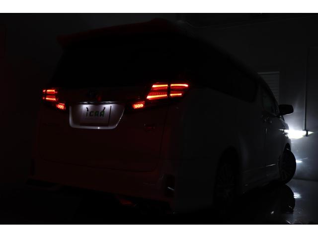 ヴェルファイアハイブリッド ＺＲ　サンルーフ　カロッツェリア１０型ＳＤナビ　パワーバックドア　バックカメラ　クリアランスソナー　横滑り防止装置　クルーズコントロール　黒半革シート　運転席シートメモリー　寒冷地仕様　ワイパーデアイサー（64枚目）