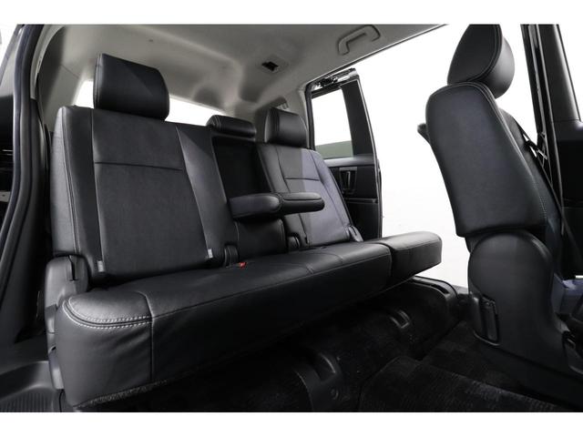 アイシス プラタナ Vセレクション・ノアール ワンオーナー ケンウッド7型SDナビ バックカメラ 横滑り防止装置 黒革シート 両側パワースライドドア 純正エンジンスターター 電動格納式ドアミラー レオニス17インチAW HIDヘッド LEDフォグ(10枚目)