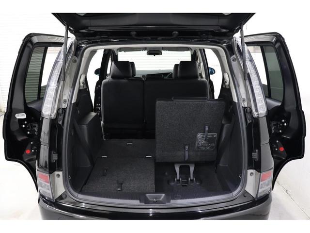 アイシス プラタナ Vセレクション・ノアール ワンオーナー ケンウッド7型SDナビ バックカメラ 横滑り防止装置 黒革シート 両側パワースライドドア 純正エンジンスターター 電動格納式ドアミラー レオニス17インチAW HIDヘッド LEDフォグ(79枚目)