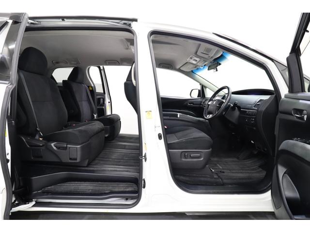 エスティマハイブリッド アエラス　純正８型ＨＤＤナビ　純正１１型フリップダウンモニター　バックカメラ　クルーズコントロール　ケンウッドドライブレコーダー　両側パワースライドドア　純正１７インチＡＷ　１００Ｖ／１５００Ｗ電源　ＥＴＣ（15枚目）