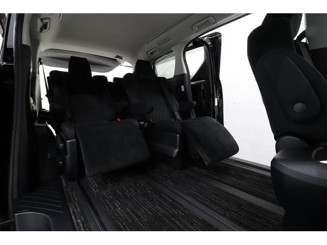 ヴェルファイア ２．５Ｚ　Ａエディション　パイオニア８型ＳＤナビ　バックカメラ　プリクラッシュセーフティー　レーダークルーズコントロール　レーントレーシングアシスト　クリアランスソナー　デジタルインナーミラー　助手席ロングスライドシート（10枚目）