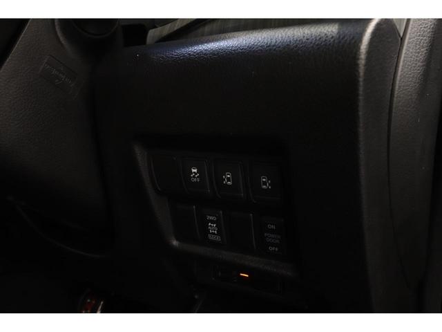 エルグランド ライダー オーテック30thアニバーサリー 純正9型HDDナビ 純正フリップダウンモニター バックカメラ 特別仕様車 ブラックホワイトコンビレザーシート 前席シートヒーター TEIN車高調 デジタルインナーミラー 純正エンジンスターター ETC(8枚目)