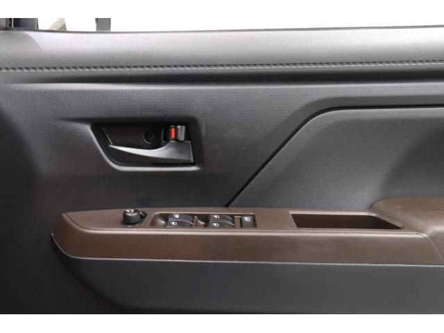 ルーミー Ｇ　純正７型ナビ　バックカメラ　両側パワースライドドア　クルーズコントロール　純正エンジンスターター　ミルモアイドライブレコーダー　寒冷地仕様　ワイパーデアイサー　プッシュスタート　スマートキー　ＥＴＣ（41枚目）