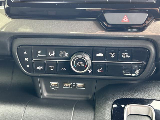 Ｎ－ＷＧＮカスタム Ｌ・ターボ　当社試乗車　純正ナビ　夏冬タイヤ付　ドラレコ　ＴＶフル　リアカメラ　ＥＥＴＣ（14枚目）