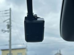 ���Τκݤ��軰�Ԥ��ܤǵҴ�Ū�ʾڵ򤬻Ĥ�ɥ饤�֥쥳�������դǤ��� 4