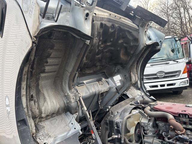 デュトロ ベースグレード 2tワイドロング平ボディ オートマチック 荷台内寸L4370 W2090 本州仕入れ(10枚目)