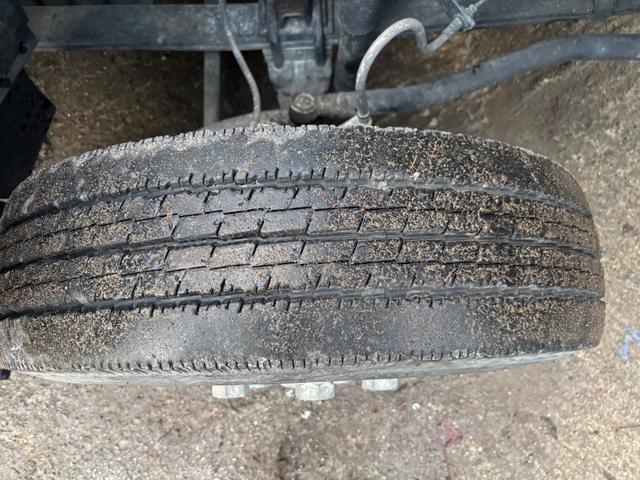 デュトロ ベースグレード 2tワイドロング平ボディ オートマチック 荷台内寸L4370 W2090 本州仕入れ(13枚目)