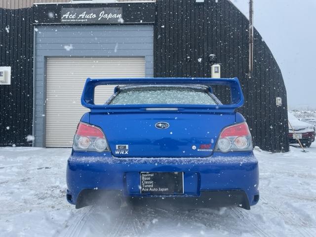 インプレッサ ＷＲＸ　ＳＴＩスペックＣ　Ｖ　ＬＴＤ２００５　２．０　ＷＲＸ　スペックＣ　Ｖリミテッド　２００５　４ＷＤ　　（ブルー）（7枚目）