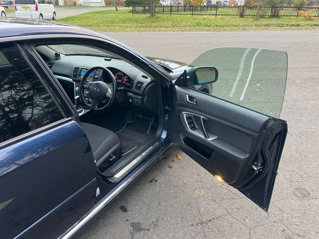 レガシィＢ４ ３．０Ｒ（9枚目）