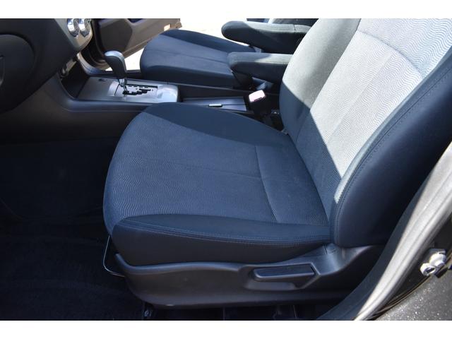 エクシーガ ２．０ｉ　４ＷＤ　Ｂｌｕｅｔｏｏｔｈ　バックカメラ　ＥＴＣ　夏冬タイヤアルミ付き　オートエアコン　電動格納ミラー　３列シート　フルセグ　ＤＶＤ再生　寒冷地仕（36枚目）