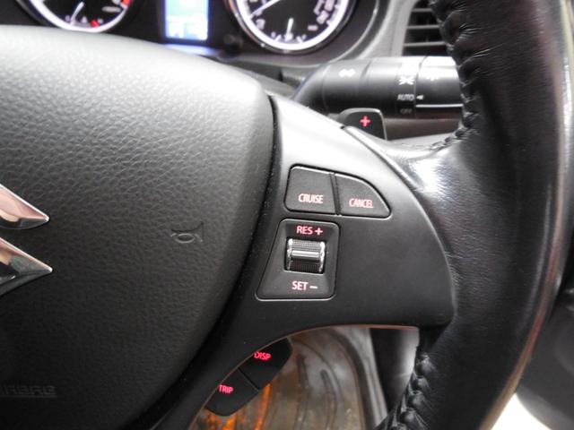 キザシ ベースグレード 希少キザシ / オート4WD / パドルシフト / フルセグナビ / バックカメラ / レザーシート / シートヒーター(12枚目)