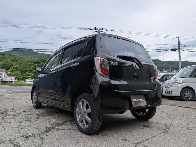 ピクシスエポック Ｘ　４ＷＤ　ＥＴＣ　ナビ　ＴＶ　アイドリングストップ　電格ミラー　ＣＶＴ　盗難防止システム　ＡＢＳ　フォグ　エンジンスターター　ＣＤ　ＵＳＢ　衝突安全ボディ　エアコン　パワステ　ヘッドライトレベライザー（14枚目）