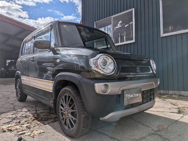 ハスラー Ｇターボ　４ＷＤ　ＥＴＣ　ナビ　フルセグＴＶ　衝突被害軽減システム　スマートキー　アイドリングストップ　電動格納ミラー　シートヒーター　ベンチシート　ＣＶＴ　盗難防止システム　ＡＢＳ　ＥＳＣ　衝突安全ボディ（3枚目）