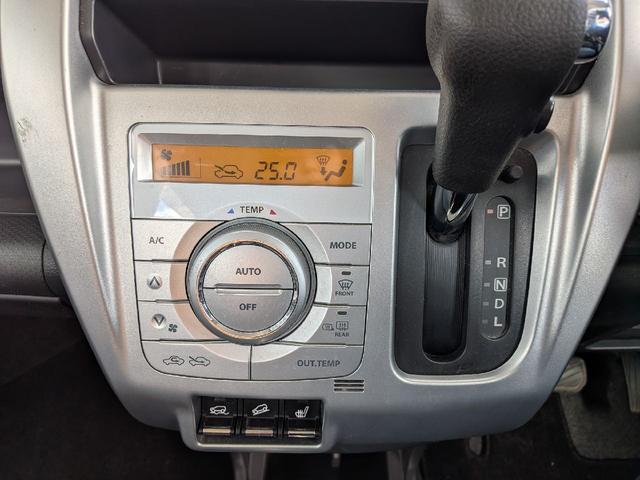 ハスラー Ｇターボ　４ＷＤ　ＥＴＣ　ナビ　フルセグＴＶ　衝突被害軽減システム　スマートキー　アイドリングストップ　電動格納ミラー　シートヒーター　ベンチシート　ＣＶＴ　盗難防止システム　ＡＢＳ　ＥＳＣ　衝突安全ボディ（11枚目）