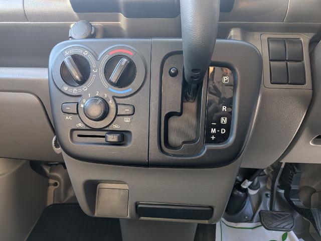 エブリイ ＰＡ　切替４ＷＤ　ハイルーフ　５ＡＧＳ　両側スライドドア　エアコン　パワーステアリング　ヘッドライトレベライザー　運転席エアバッグ　助手席エアバッグ（3枚目）