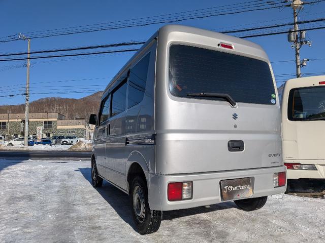エブリイ ＰＡ　切替４ＷＤ　ハイルーフ　５ＡＧＳ　両側スライドドア　エアコン　パワーステアリング　ヘッドライトレベライザー　運転席エアバッグ　助手席エアバッグ（9枚目）
