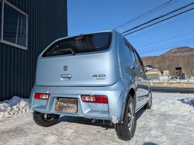 アルト Ｌ　４ＷＤ　バックカメラ　ナビ　フルセグＴＶ　キーレスエントリー　アイドリングストップ　左右シートヒーター　ＣＶＴ　盗難防止システム　ＡＢＳ　ＥＳＣ　衝突安全ボディ　エアコン　パワーステアリング（4枚目）