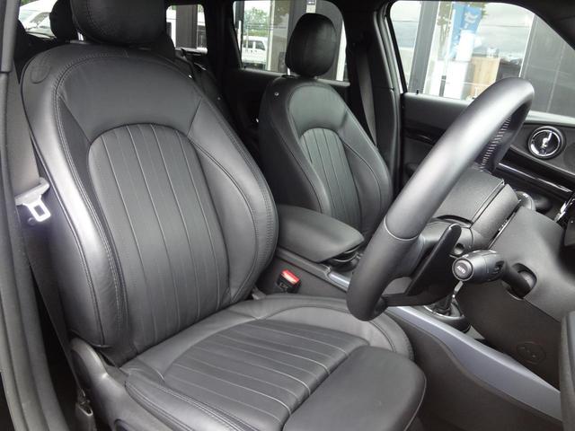 ＭＩＮＩ ジョンクーパーワークスクラブマンエッセンシャルトリム　ジョンクーパーワークス　ワンオーナー　禁煙車　純正ナビ　レザーシート　ＭＩＮＩ純正のミラー一体型ＥＴＣ　　クルーズコントロール　Ｄモード　パドルシフト　アイドリングストップ　純正アルミホイール（43枚目）