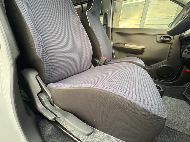 �^�]�ȃV�[�g���t�^�[���`���g�X�e�A�����O�I�h���C�o�[�̑̊i��D�݂ɂ��킹�ăV�[�g��X�e�A�����O�̈ʒu�����ߍׂ₩�ɒ����ł��܂��B