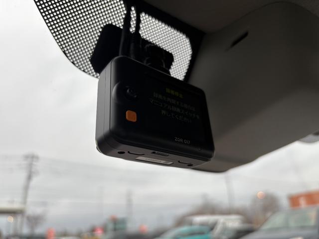 ���S�E���S�ȃJ�[���C�t�ɕK�{�̃h���C�u���R�[�_�[�𑕔��I���s���͂������A������^�]�⎖�̂ɑ��������ۂ̏󋵂��f���ŋL�^��������̃��X�N�ɔ����܂��B