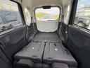 乗る人数や載せるものに合わせた様々な使い方ができます。リヤシートを倒せば、広々な荷室空間に!!広くフラットな空間では足をのばしてゆっくり休むこともできます。自由自在なシートアレンジで楽しめます♪♪♪