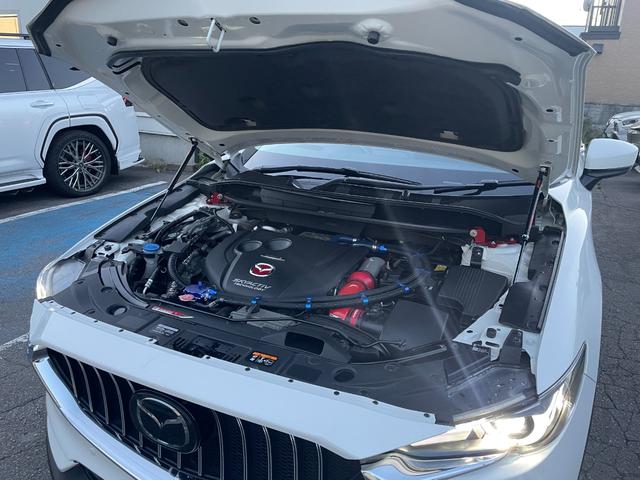 ＣＸ－５ ＸＤ　Ｌパッケージ　マツダスピードフルエアロ　社外グリル　中古スタッドレス付　ＢＯＳＥサウンド　３６０°モニター　ヘッドアップディスプレイ　パワーバックドア　純正エンジンスターター　社外置くだけ充電　社外ミラー型ドラレコ（36枚目）