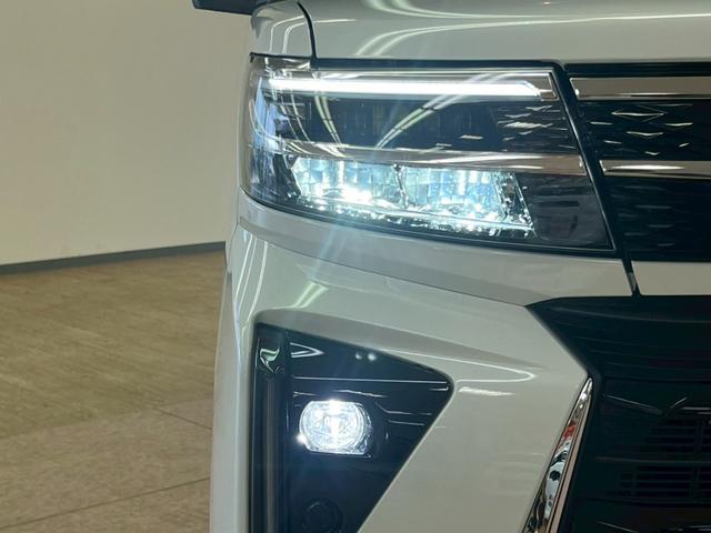 タント カスタムＲＳ　４ＷＤ　スマートキー　障害物センサー　衝突軽減ブレーキシステム　ＡＢＳ　横滑り防止装置　両側パワースライドドア　アイドリングストップ　運転席・助手席シートヒーター　純正アルミホイール（12枚目）