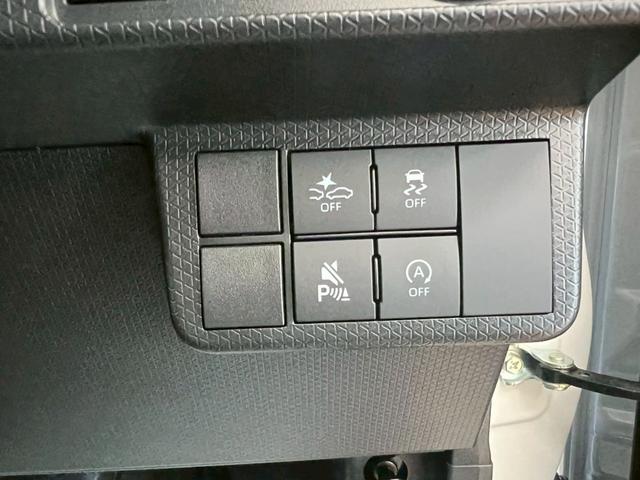 タント カスタムＲＳ　４ＷＤ　スマートキー　障害物センサー　衝突軽減ブレーキシステム　ＡＢＳ　横滑り防止装置　両側パワースライドドア　アイドリングストップ　運転席・助手席シートヒーター　純正アルミホイール（25枚目）