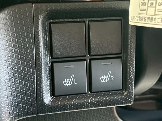 タント カスタムＲＳ　４ＷＤ　スマートキー　障害物センサー　衝突軽減ブレーキシステム　ＡＢＳ　横滑り防止装置　両側パワースライドドア　アイドリングストップ　運転席・助手席シートヒーター　純正アルミホイール（45枚目）